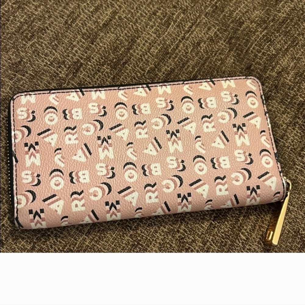Marc Jacobs Soft Pink Coated Canvas Logo Print Continental Wallet